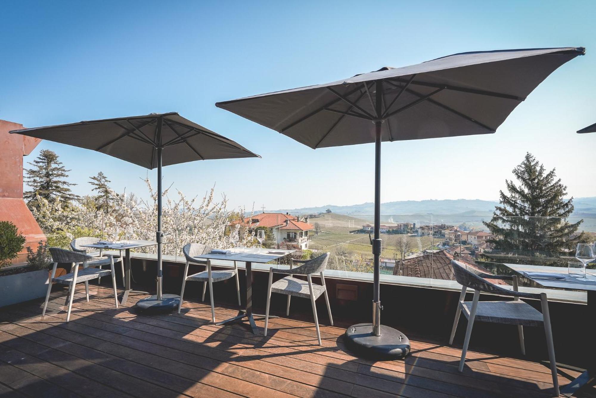 Arborina Relais Hotel La Morra Bagian luar foto